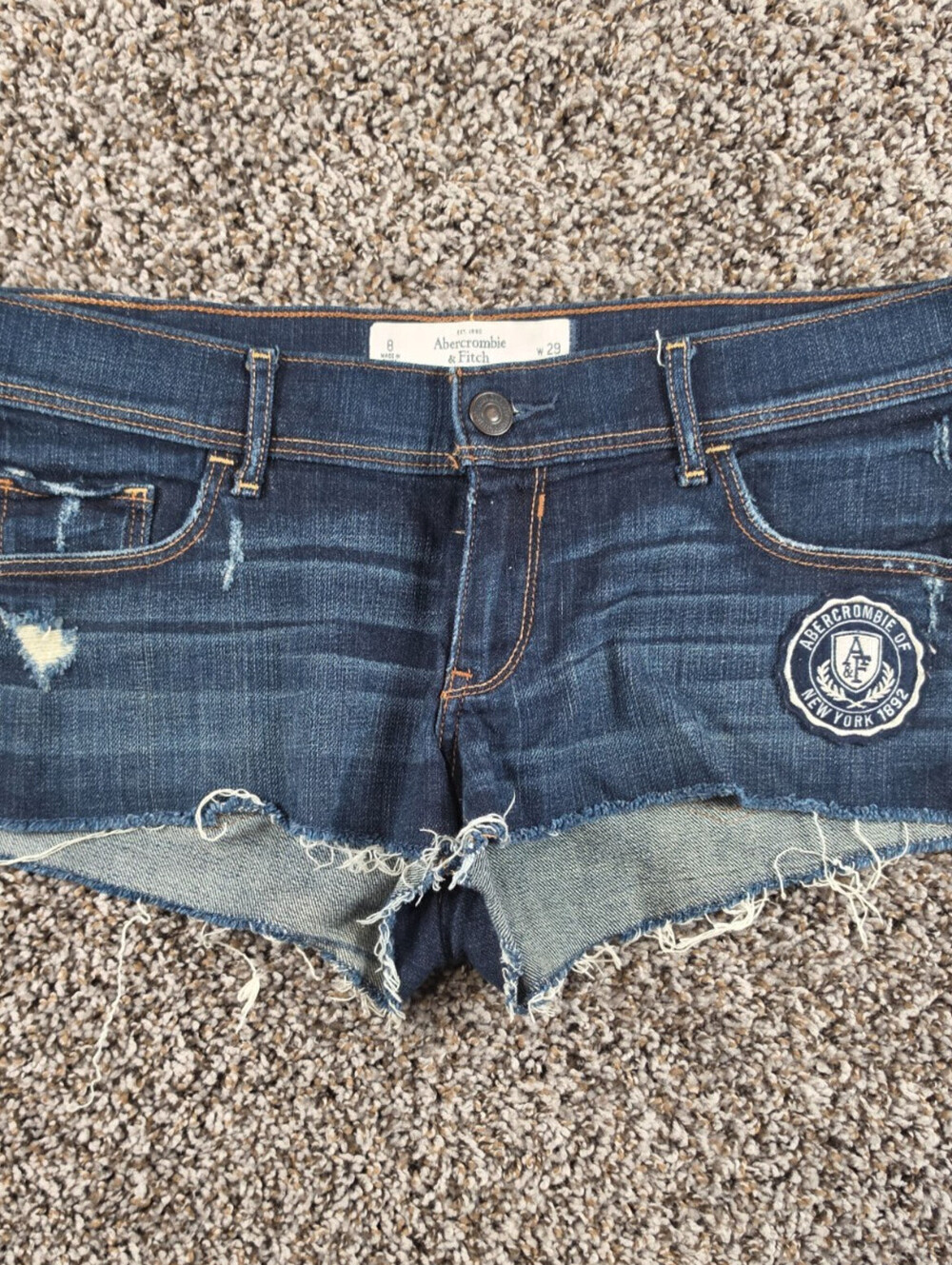 Vintage Y2K Abercrombie & Fitch Womens Sz 8 Low Rise Cut Off Denim Shorts
